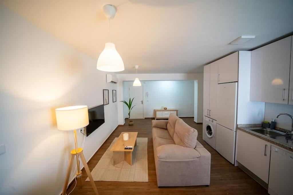 California Apartament Duenas إشبيلية المظهر الخارجي الصورة