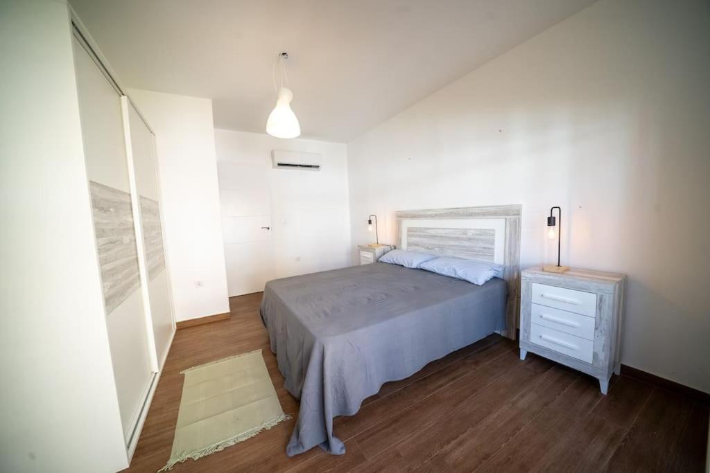 California Apartament Duenas إشبيلية المظهر الخارجي الصورة