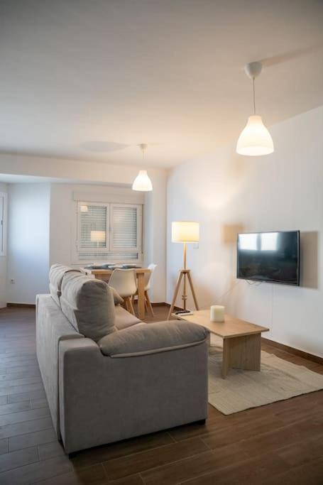 California Apartament Duenas إشبيلية المظهر الخارجي الصورة