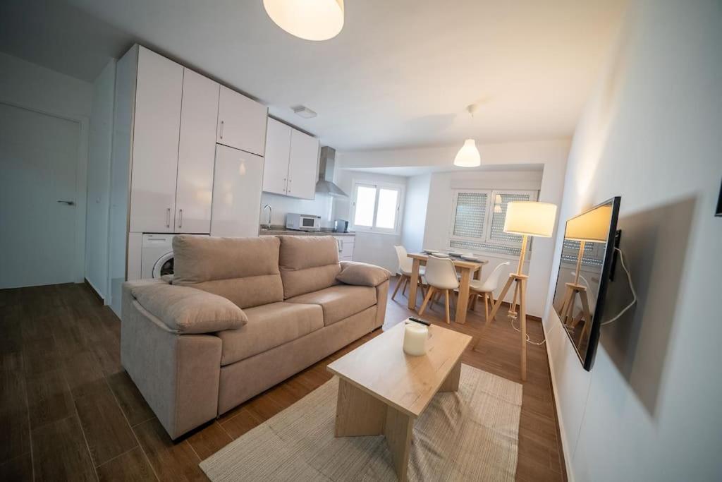 California Apartament Duenas إشبيلية المظهر الخارجي الصورة